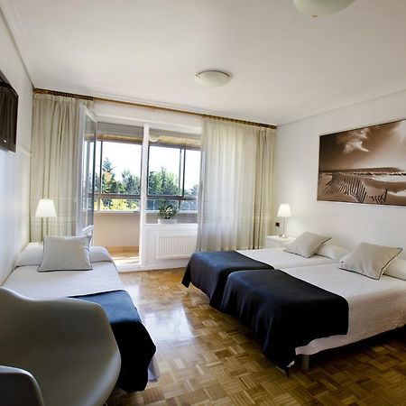 Pension Pasadena Памплона Экстерьер фото