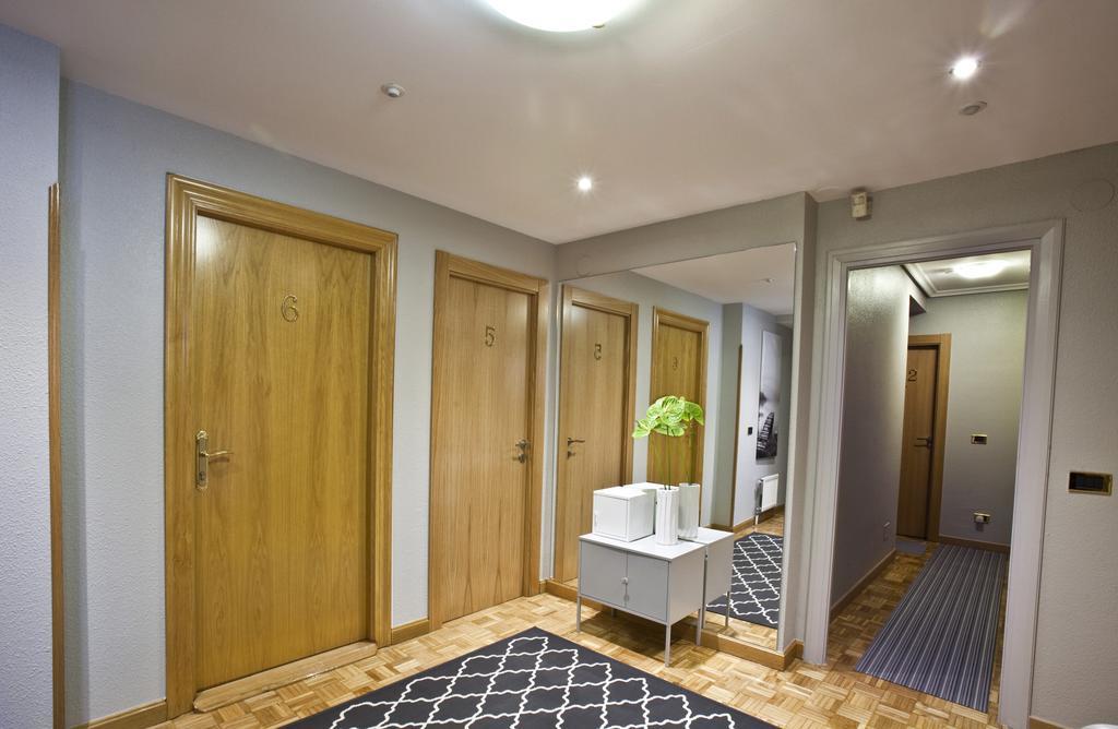 Pension Pasadena Памплона Экстерьер фото