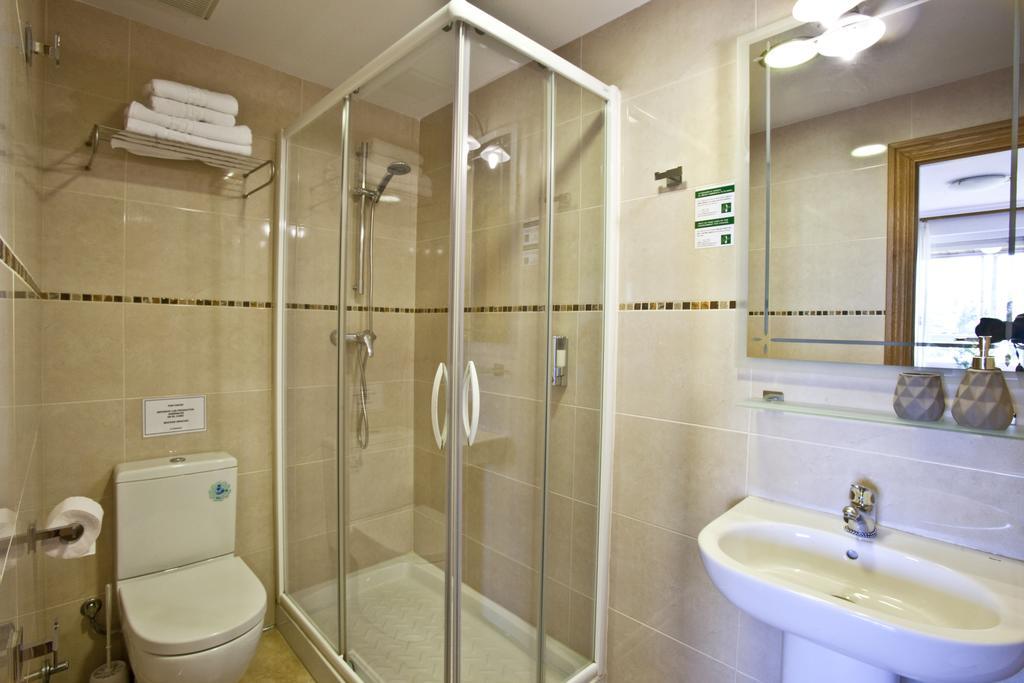 Pension Pasadena Памплона Экстерьер фото